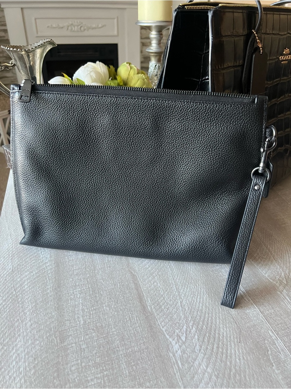 Coach Black Leather Pouch - Classic Minimalist Design - Picture 2 of 4
